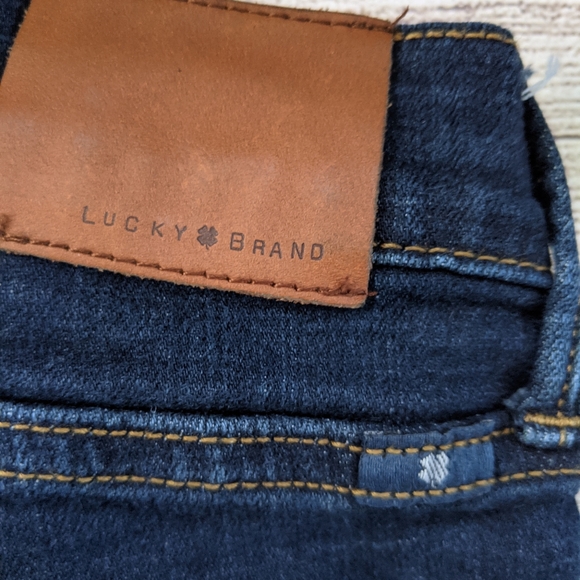 Lucky Brand jeans 2/26/R Sweet n Straight - Picture 14 of 16